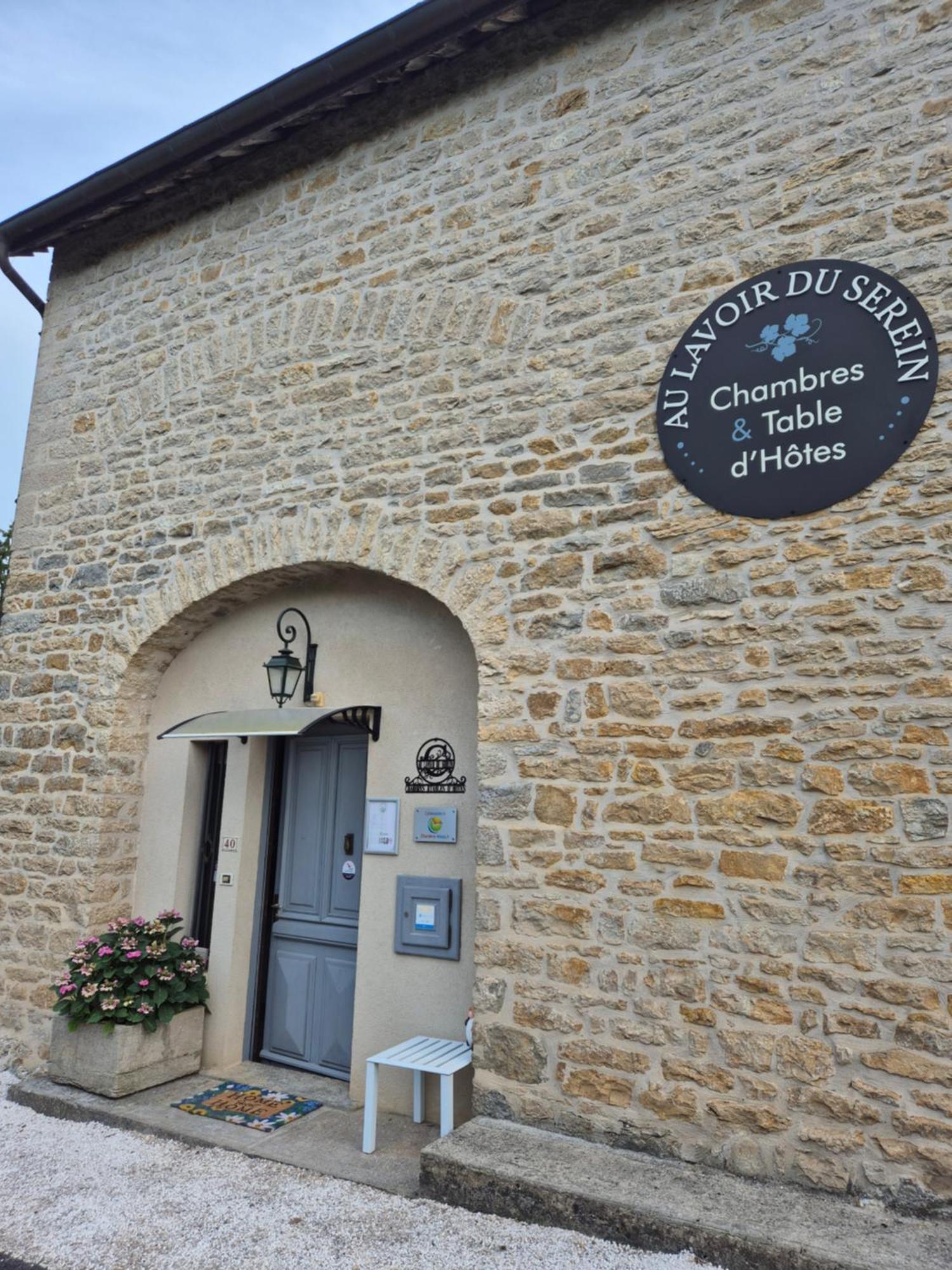 Au Lavoir Du Serein "L'Eventail" Saint-Germain-les-Arlay Luaran gambar